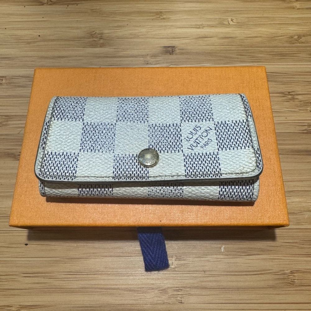 Louis Vuitton Damier Azur 4 key card holder